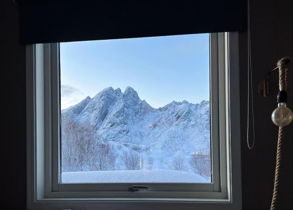 Sundet Lofoten Holiday House Villa Sund  Bagian luar foto