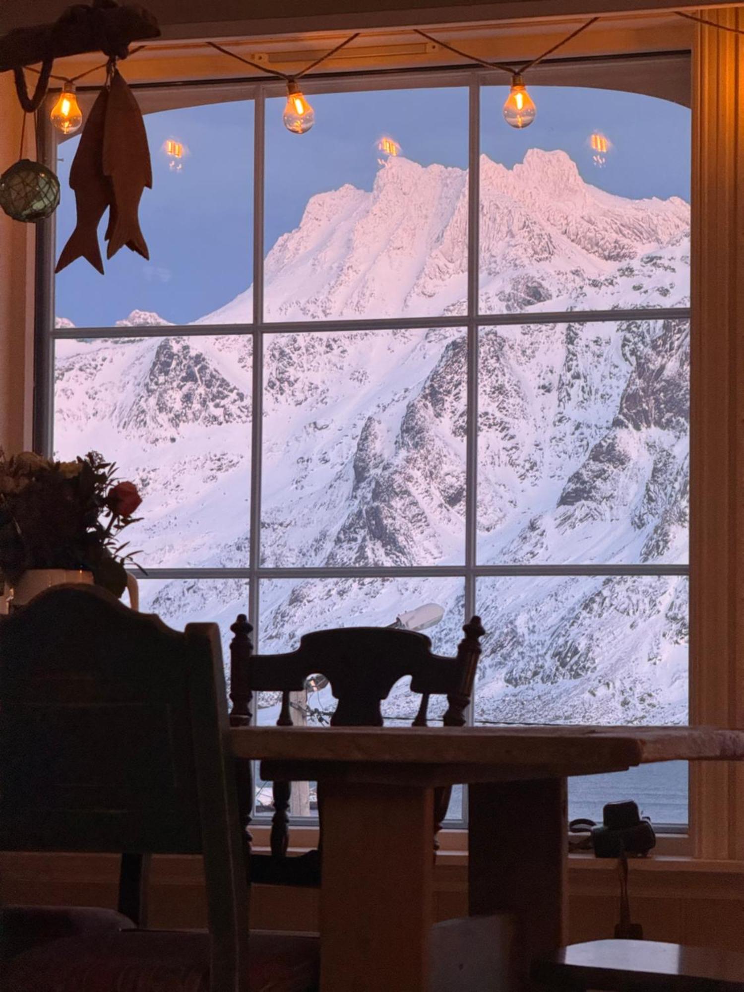 Sundet Lofoten Holiday House Villa Sund  Bagian luar foto